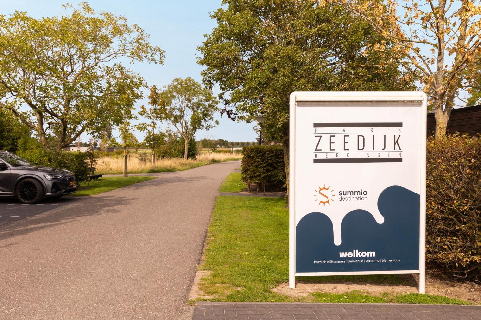 Summio Vakantiepark Zeedijk Herkingen エクステリア 写真